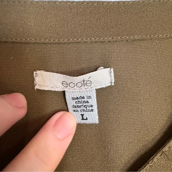 Ecote Urban  Outfitters Blouse Size‎ Large Olive Green Roll-Tab Sleeves Utility - Picture 13 of 14